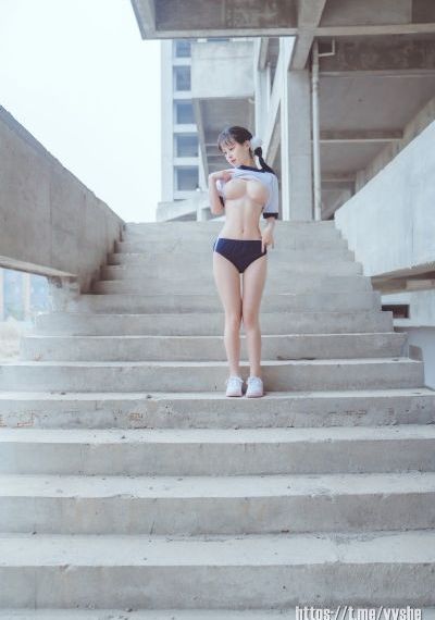 女儿的朋友5中汉字_蓝光原盘在线观看