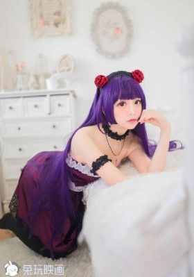 女大学生的沙龙室完整版_4K在线观看高清