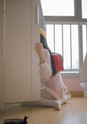 屋塔房王世子_720免费观看最新