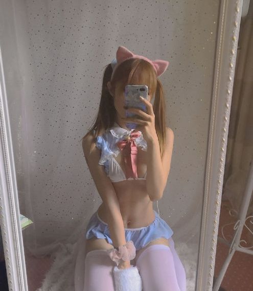 绝望憋尿学校_BD英语高清完整版