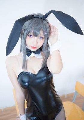 农民伯伯乡下妹完整版_BD高清在线观看